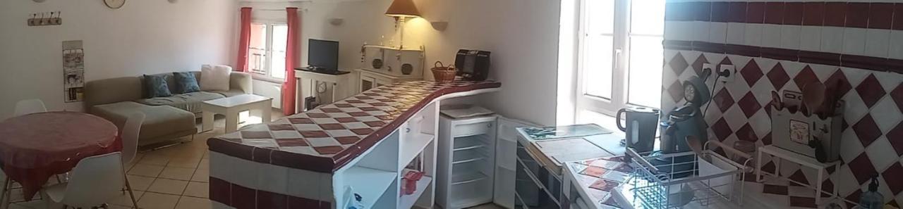 Duplex De Charme Avec Terrasse Au Coeur Du Village Lorgues Buitenkant foto