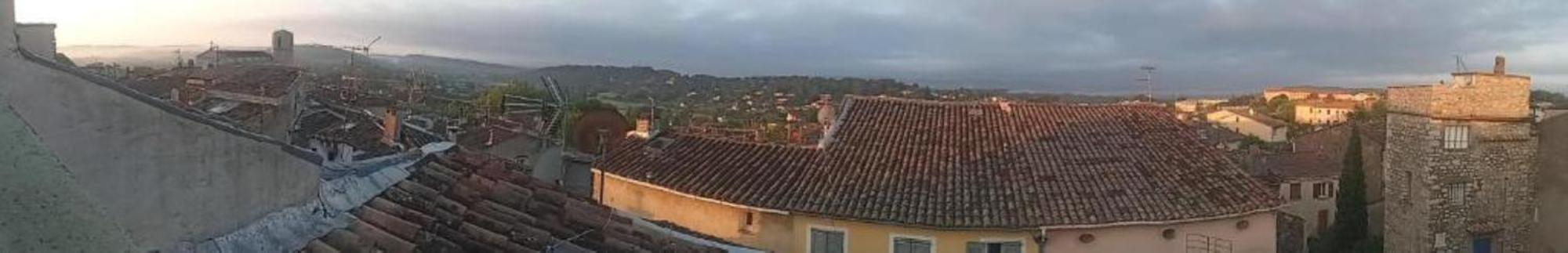Duplex De Charme Avec Terrasse Au Coeur Du Village Lorgues Buitenkant foto